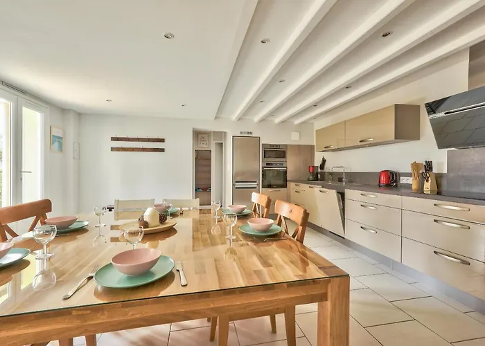 Hébergement de vacances 600m Plage- Grande Maison Et Son Jardin Pour 8 La Parée Preneau