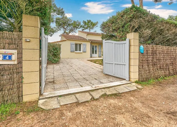 600m Plage- Grande Maison Et Son Jardin Pour 8 Hébergement de vacances